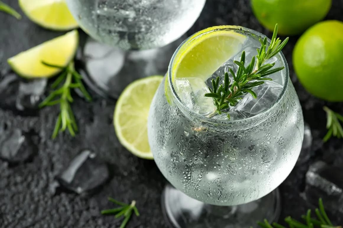 Najlepsze drinki z ginem, które musisz spróbować na każdą okazję