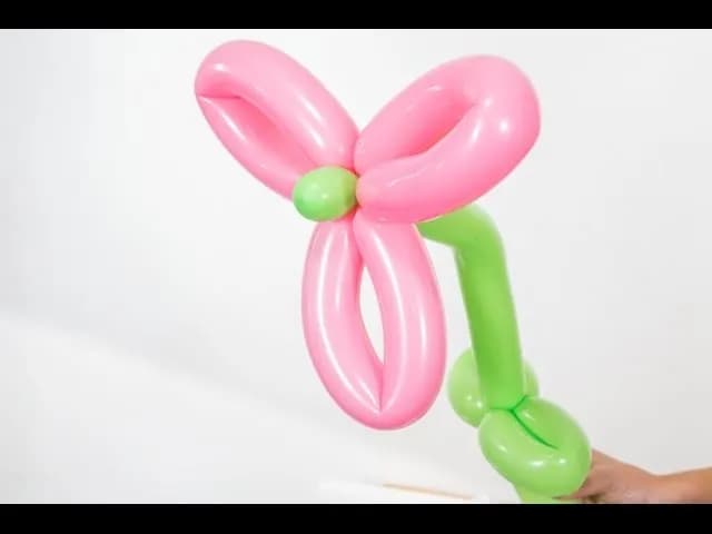 Jak zrobić kwiaty z balonów - proste metody na piękne dekoracje