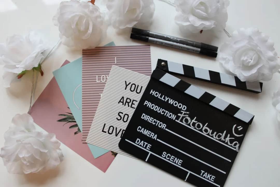 Ile kosztuje fotobudka na wesele? Sprawdź ceny i uniknij ukrytych kosztów!