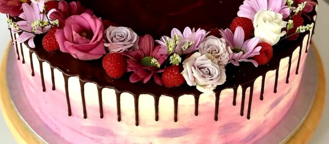 Jak zrobić tort: Prosty przepis na pyszny i efektowny wypiek