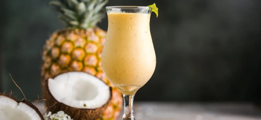 Kolorowe drinki - proste przepisy na wyjątkowe koktajle na każdą okazję